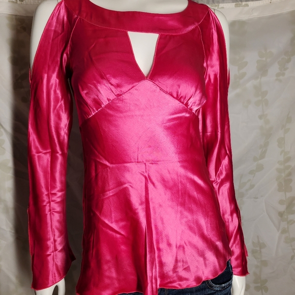 Cache blouse. Used, In great condition. - Picture 9 of 13